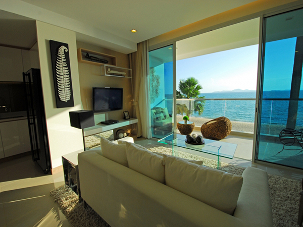 The Palm Wongamat Beach 